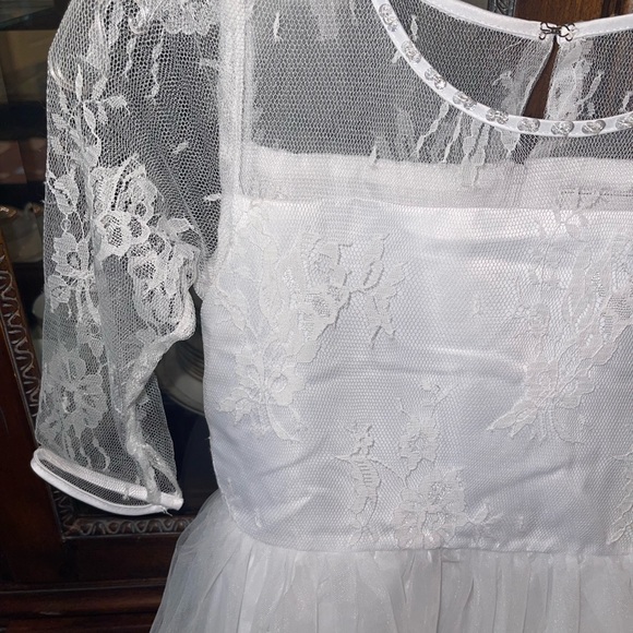 TipTop Girls White Formal Dress Tulle skirt Sz 10 wedding flowergirl homecoming - Picture 3 of 8